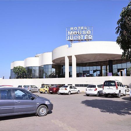 Meuse Jupiter Business And Luxury Hotel Nashik Exterior foto